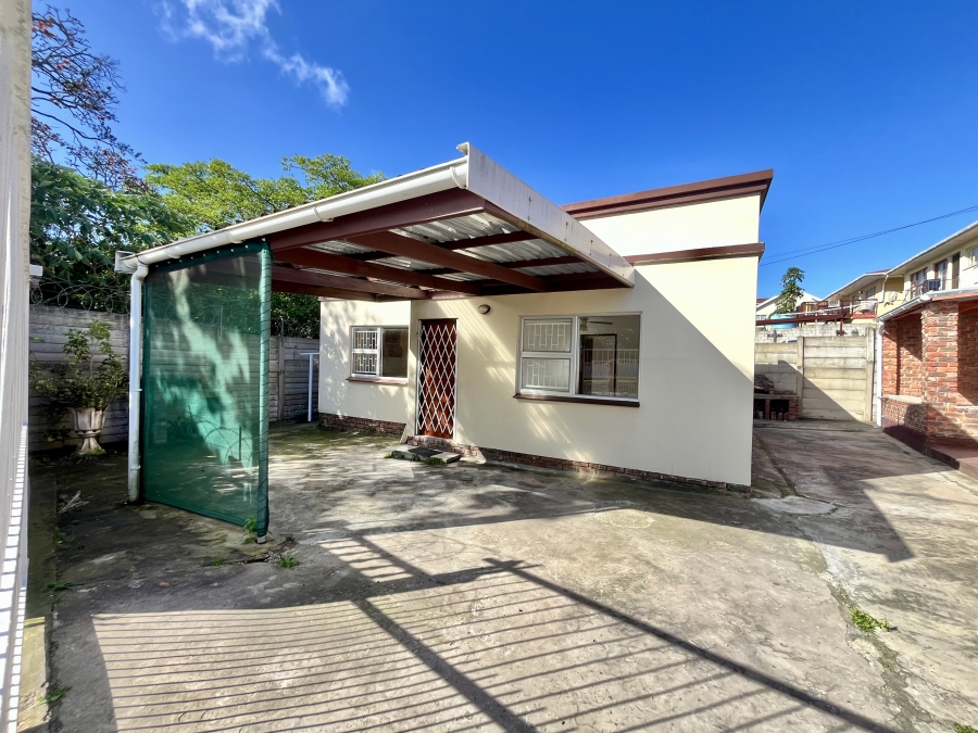 3 Bedroom Property for Sale in Greenfields Eastern Cape